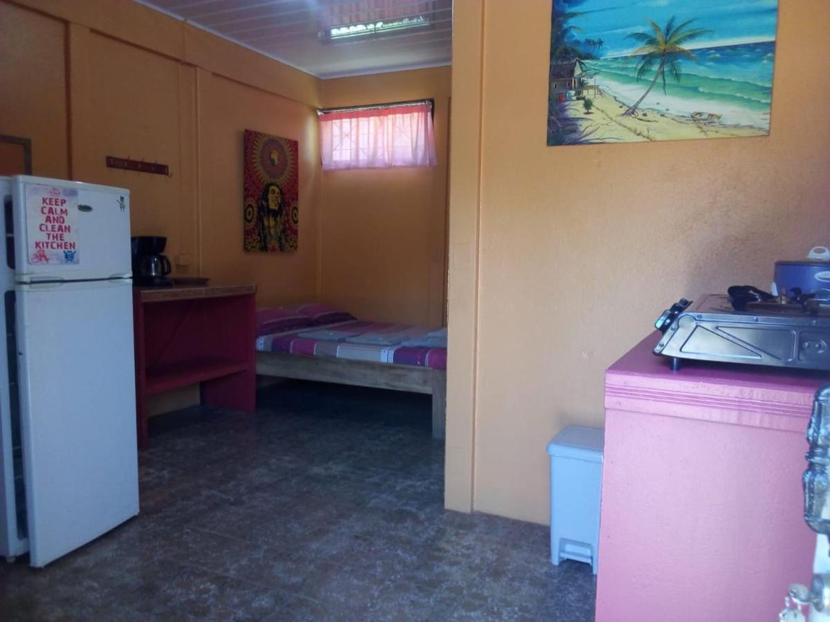 Hotel One Love Puerto Viejo Puerto Viejo de Talamanca Zewnętrze zdjęcie
